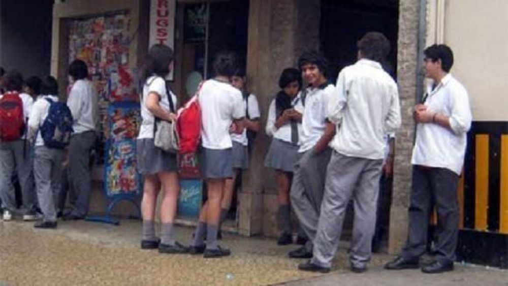  Firme rechazo de la oposici�n tucumana al proyecto kirchnerista sobre el voto juvenil