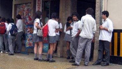  Firme rechazo de la oposici�n tucumana al proyecto kirchnerista sobre el voto juvenil