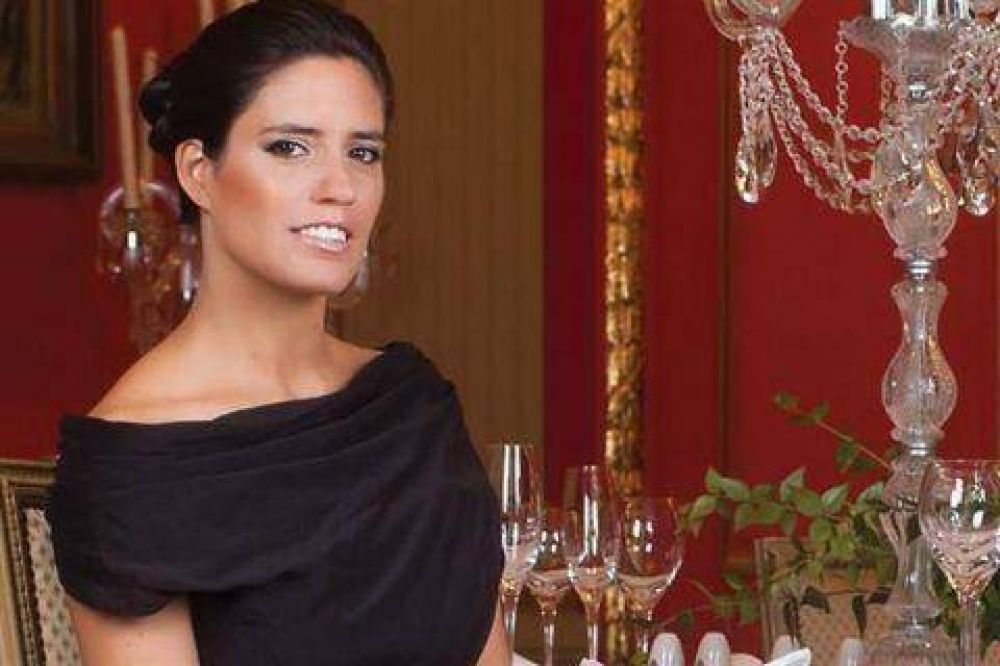 Lorena, la hija que Scioli reconoci� por la fuerza, lo har� abuelo