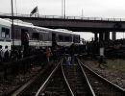Demoras en la l�nea Mitre por descarrilamiento de un tren