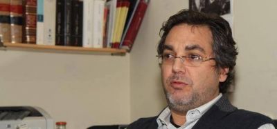 "Pino Solanas tiene que ser candidato a senador nacional"