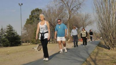 La temperatura pas� los 30 grados y se esperan lluvias