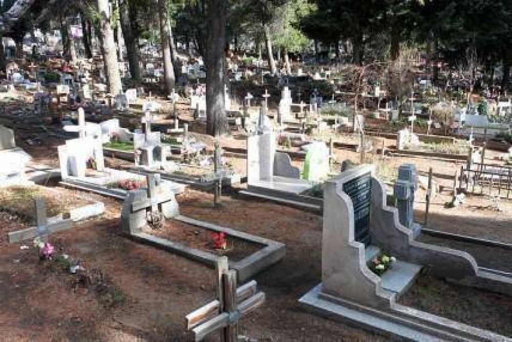 Colapsa el cementerio de Bariloche