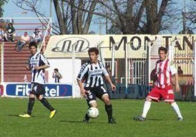 Cipo gan� de visitante y es l�der