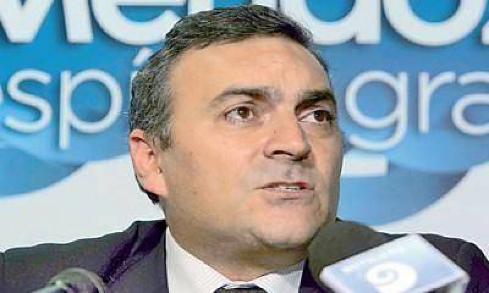 F�lix Gonz�lez defendi� el voto adolescente pese a la falta de consenso