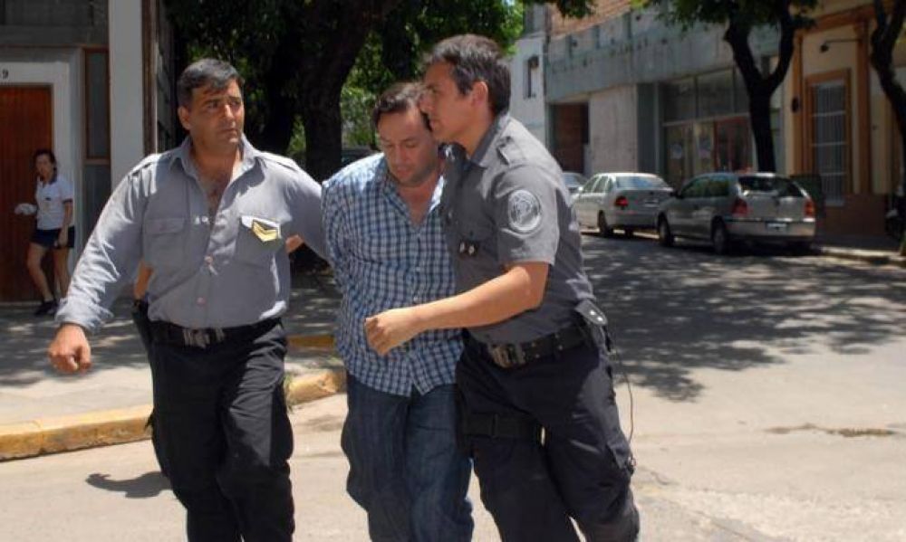 Hay elementos para condenar a los acusados de matar a Forza, Bina y Ferr�n, dice el fiscal