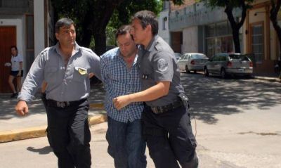 Hay elementos para condenar a los acusados de matar a Forza, Bina y Ferr�n, dice el fiscal