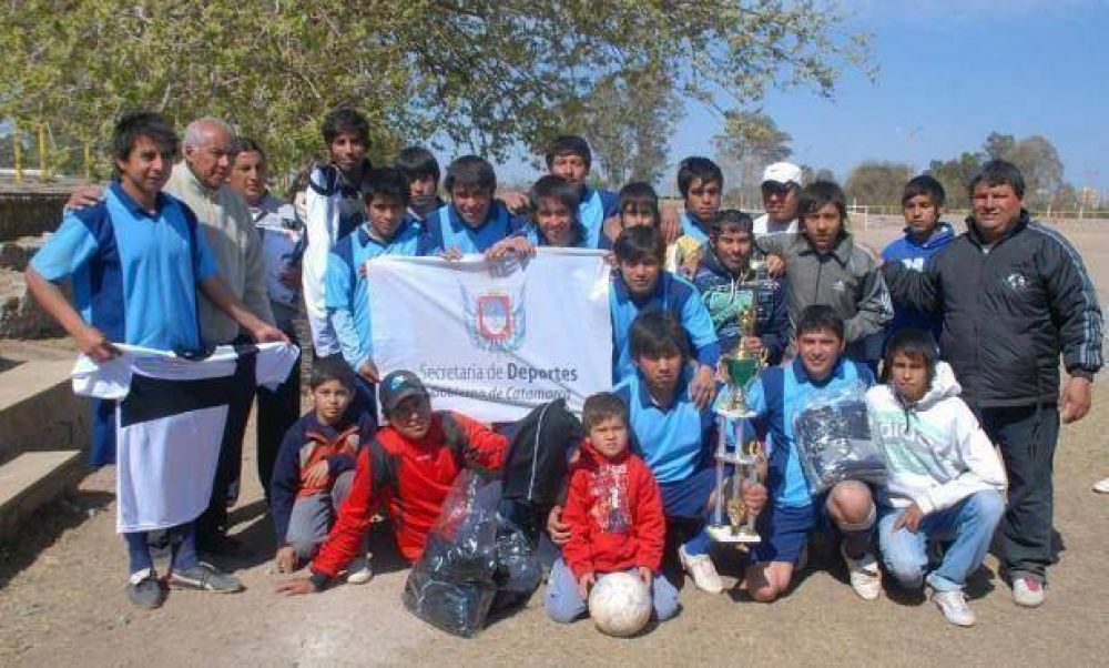 Premiaci�n en la Liga Interbarrial