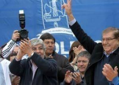 En Neuqu�n, la CGT inici� una campa�a para conseguir 1 mill�n de firmas