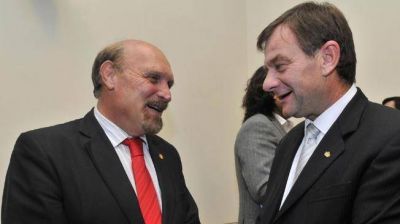 Lawson: C�rdoba no tiene las naftas m�s caras del pa�s