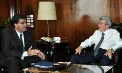 Capitanich present� al titular del Banco Naci�n dos proyectos de inversi�n en Chaco