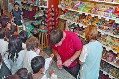Kioskos saludables: �Qu� consumen los chicos durante el recreo?