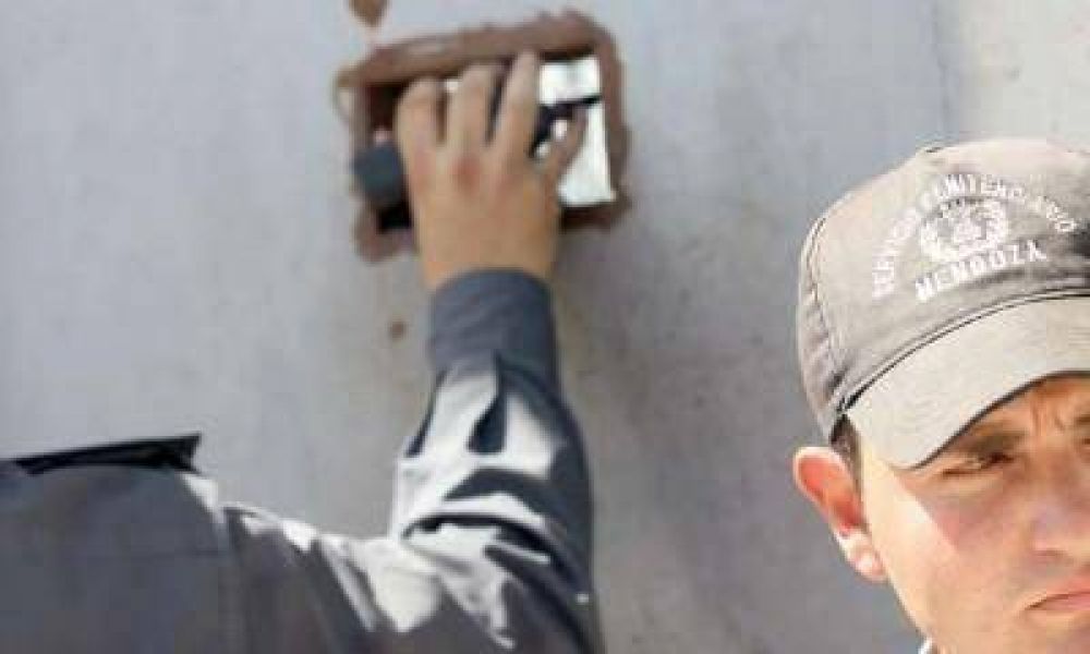Una ONG acusa a Petri de redactar su proyecto en funci�n de una "ret�rica de mano dura"