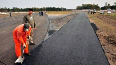 Realizan obras en aut�dromos de seis ciudades entrerrianas