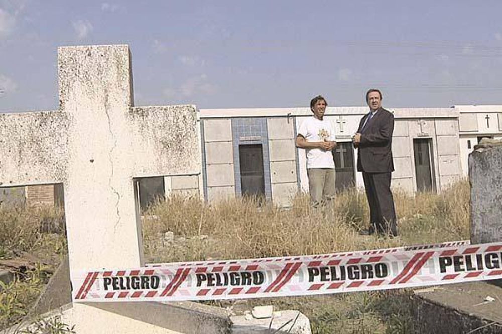 Desaparecidos: iniciaron excavaciones en m�s de 10 tumbas de La Piedad