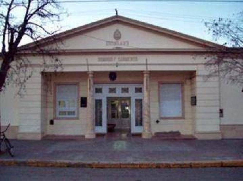 Preparan los festejos del 125 aniversario de la Escuela 3
