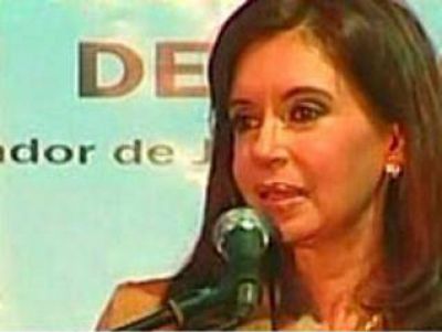 La Presidenta presenta el anteproyecto de Ley de Radiodifusi�n el pr�ximo martes en el Teatro Argentino.