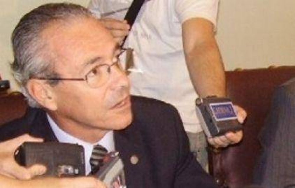 Barletta: �Quieren inundar Santa Fe�