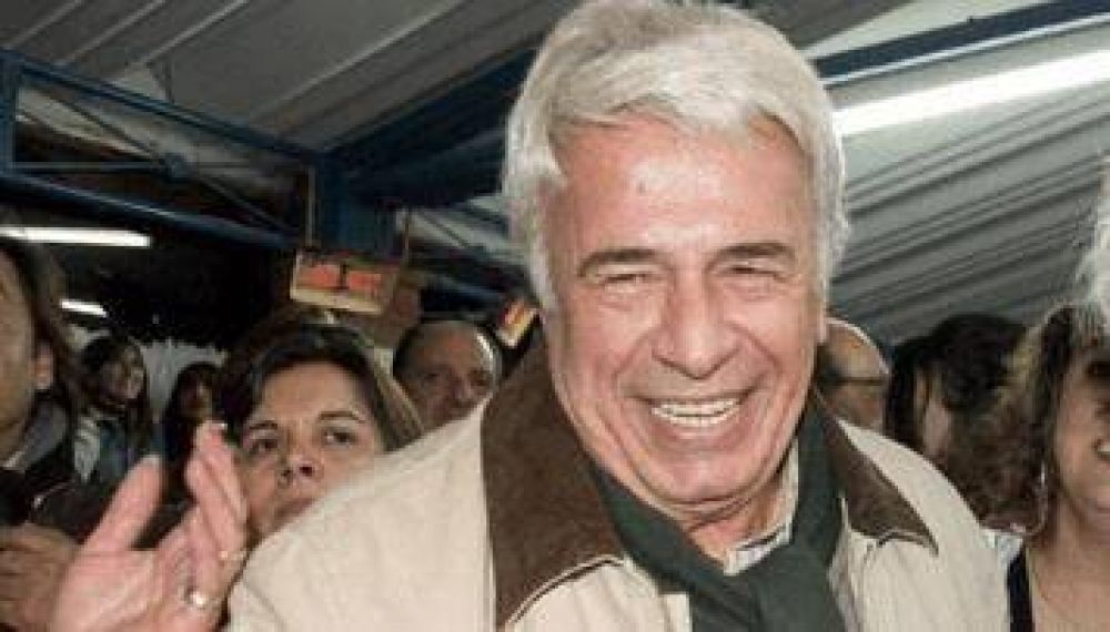 De la Sota: "A la gente le preocupa el precio de la papa, no la reforma de la Constituci�n"