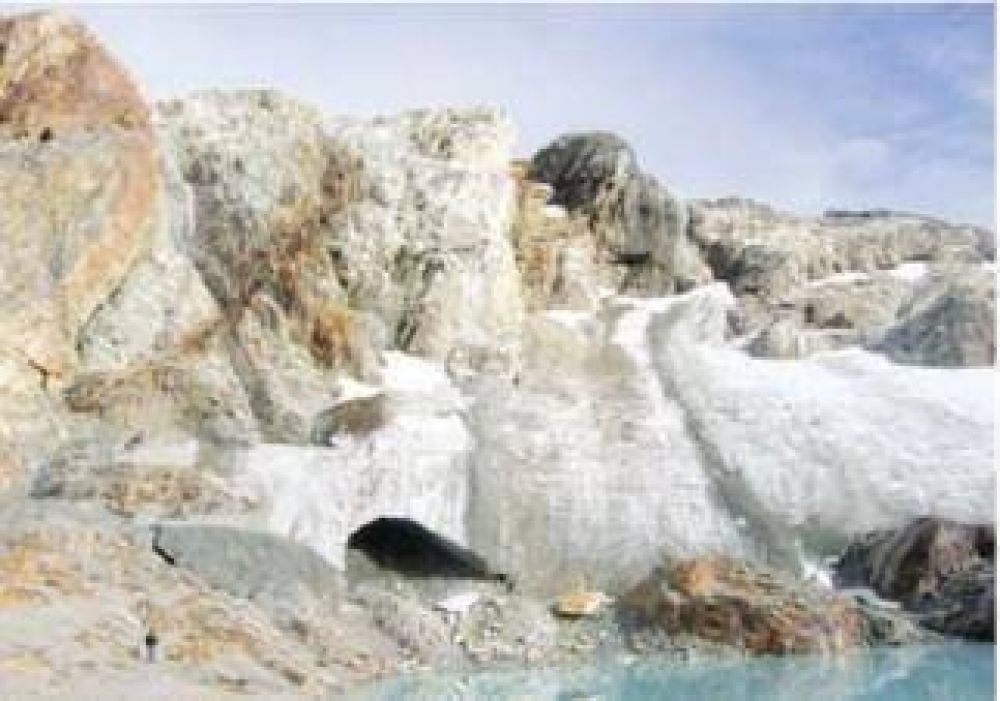 Acuerdan realizar un relevamiento de los glaciares de la provincia 