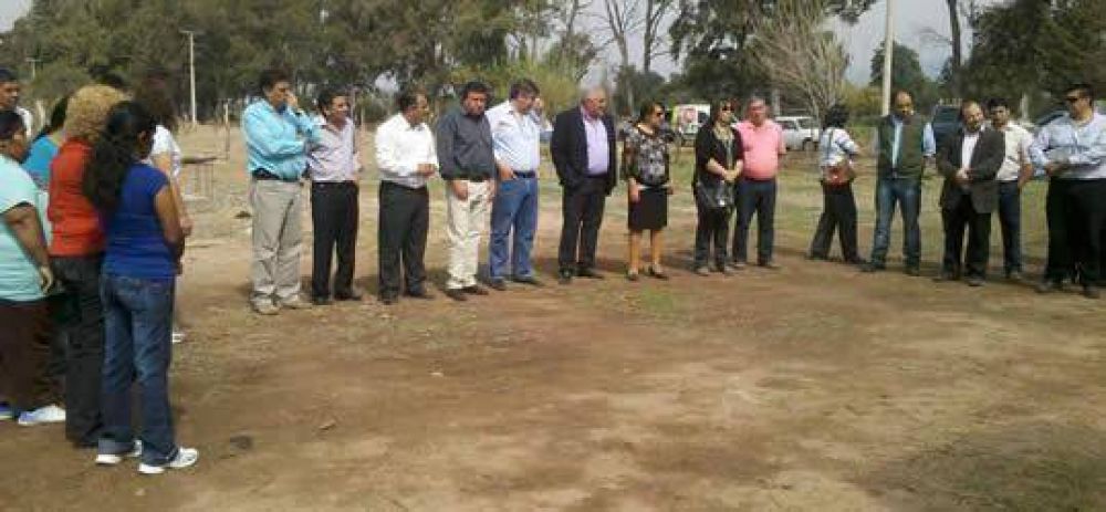 El presidente de la C�mara de Diputados particip� en la entrega de viviendas en Nueva Coneta