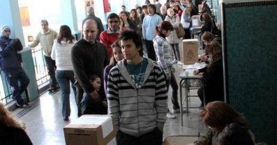 UPC ya tiene dos proyectos de voto joven en Unicameral