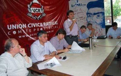 La UCR debati� sobre internas abiertas y el voto adolescente 