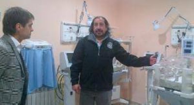 Sciurano recorri� la cl�nica de la UOM en R�o Grande: �Es una obra admirable e imponente�