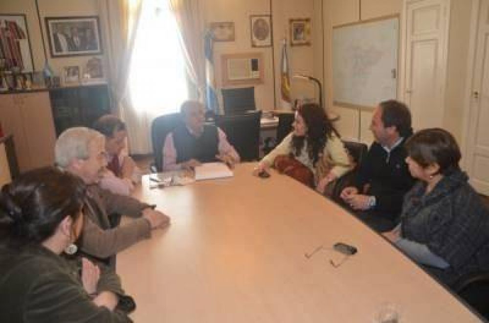 Avanza un Plan Estrat�gico con la C�mara Hotelera