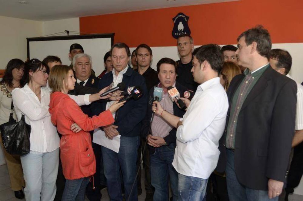 Ricardo Casal y Dar�o D�az P�rez acuerdan aumentar los operativos preventivos