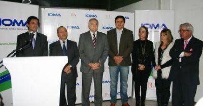 Omar Ceberino asumi� como Director de la Regi�n VII del IOMA