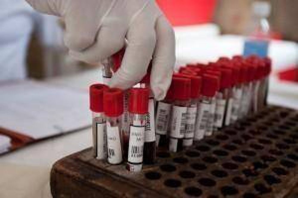Un Centenar De Vecinos Solidarios Donaron Sangre En La Casa De La Cultura