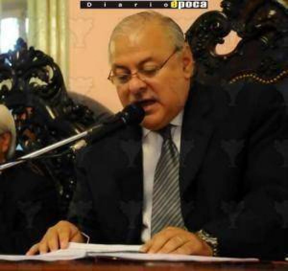 Arturo Colombi lanzar�a su campa�a por la reelecci�n el primer d�a de abril.