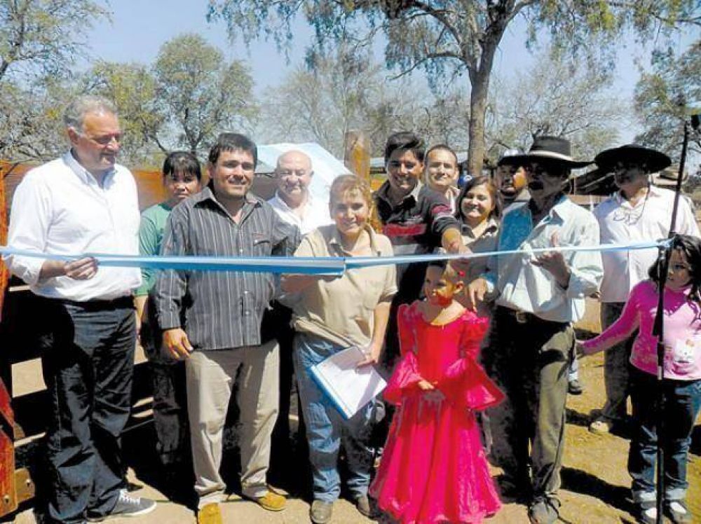 La pavimentaci�n de la ruta 54 gener� la apertura de un centro ganadero