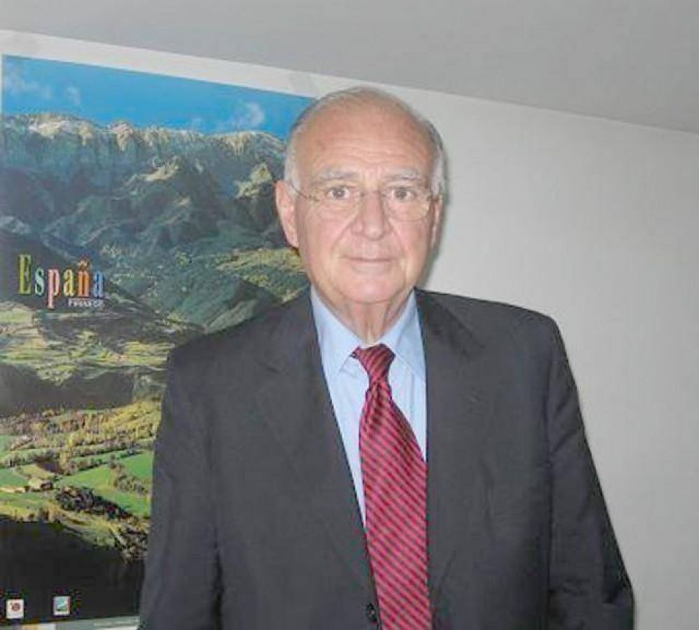 West Ocampo viene el viernes a inaugurar un hotel de ATSA en Cafayate