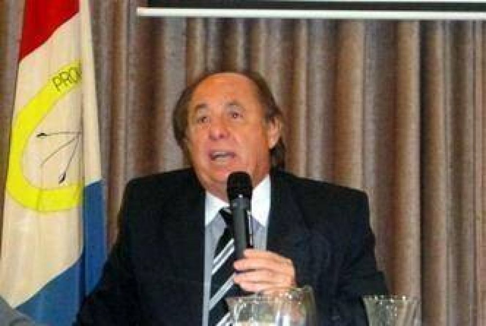 Chispazo pol�tico con la Casa Gris