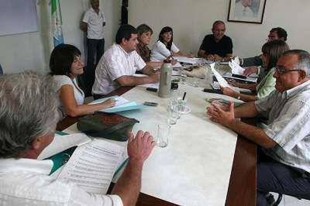 Ins�lito: la Alianza quer�a que Pic�n se vaya, pero ahora pide que se quede.