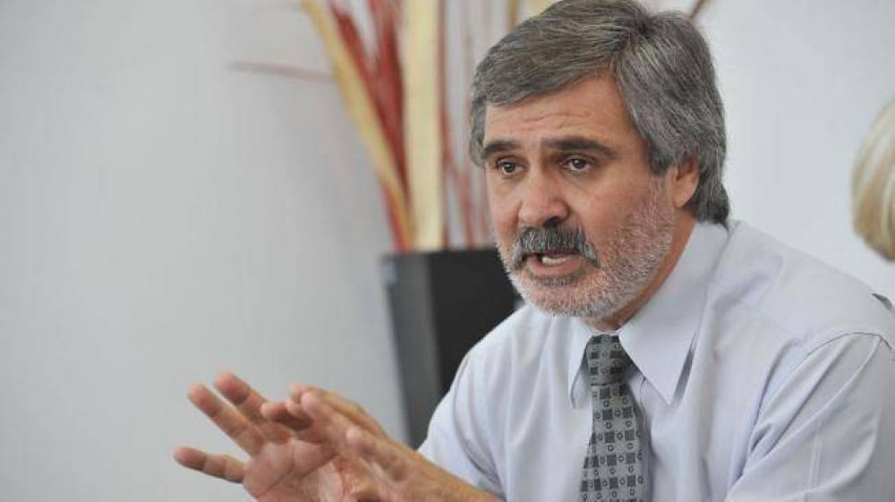Grahovac: Participaci�n s�, proselitismo no