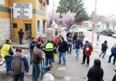 Viales amenazan cortar paso en Zapala 