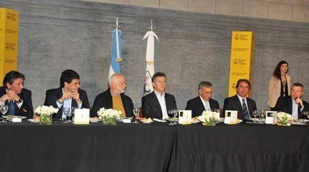 Macri suma intendentes cordobeses de la UCR y del PJ como �aliados institucionales�
