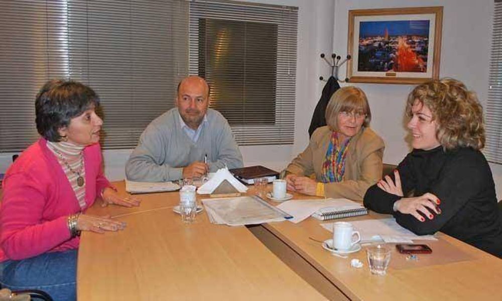 El intendente recibi� a ediles del Frepam y Nuevo Encuentro