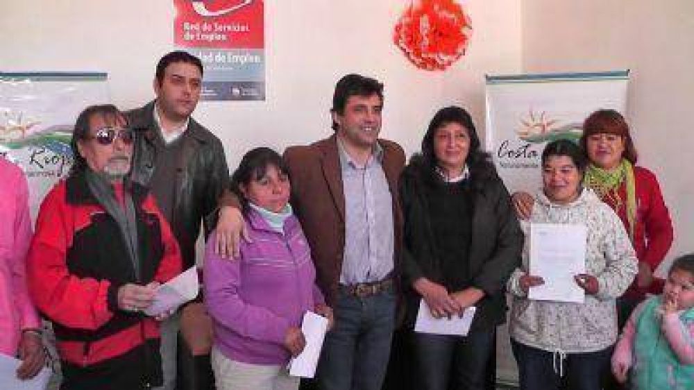 Nueva entrega de Pensiones no Contributivas en Castro Barros 