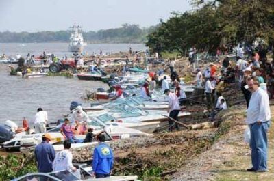 La pesca del dorado convoca al pa�s en la Isla del Cerrito 