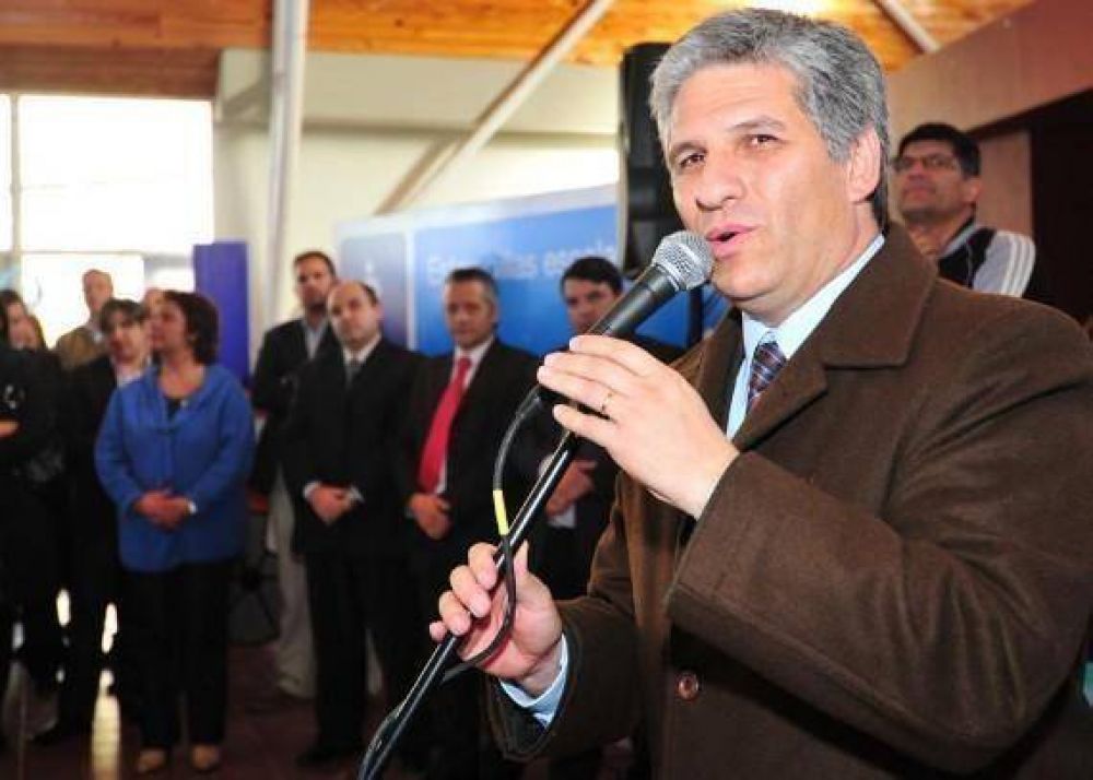 Poggi afianzar� las pol�ticas de Infraestructura, Industria y Salud en el Departamento Pedernera