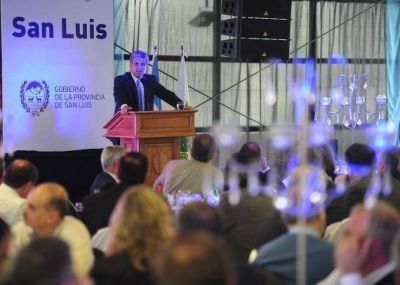 Poggi almorz� con industriales de San Luis y los inst� a respaldar los planes de progreso que impulsa el Estado