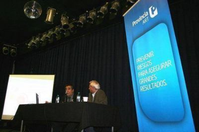 El Municipio realiz� una capacitaci�n interna sobre Prevenci�n de Accidentes de Trabajo y ART