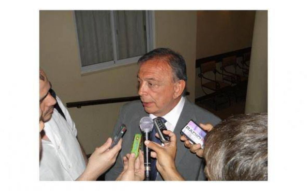 Z�ccaro: �Tenemos el visto bueno t�cnico para que AYSA empiece a ejecutar obras en Pilar�