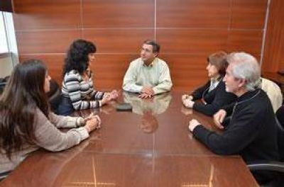 Elogian pol�ticas para reducir la mortalidad infantil