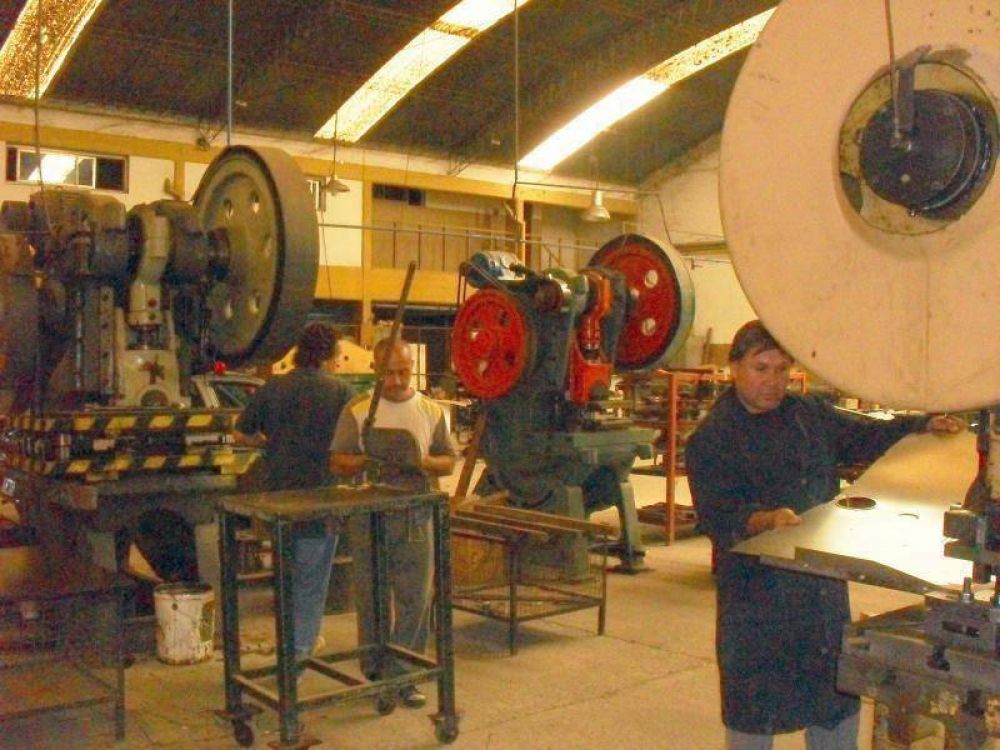 Cooperativa en riesgo: Quieren rematar una prensa de La Esperanza