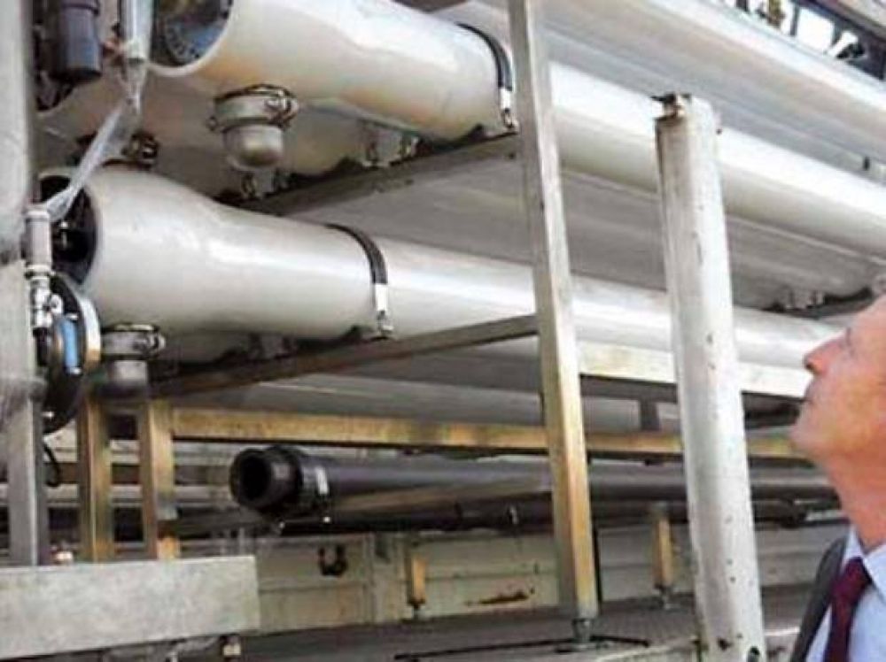 Ca�ada: reanudan obras en la planta de �smosis